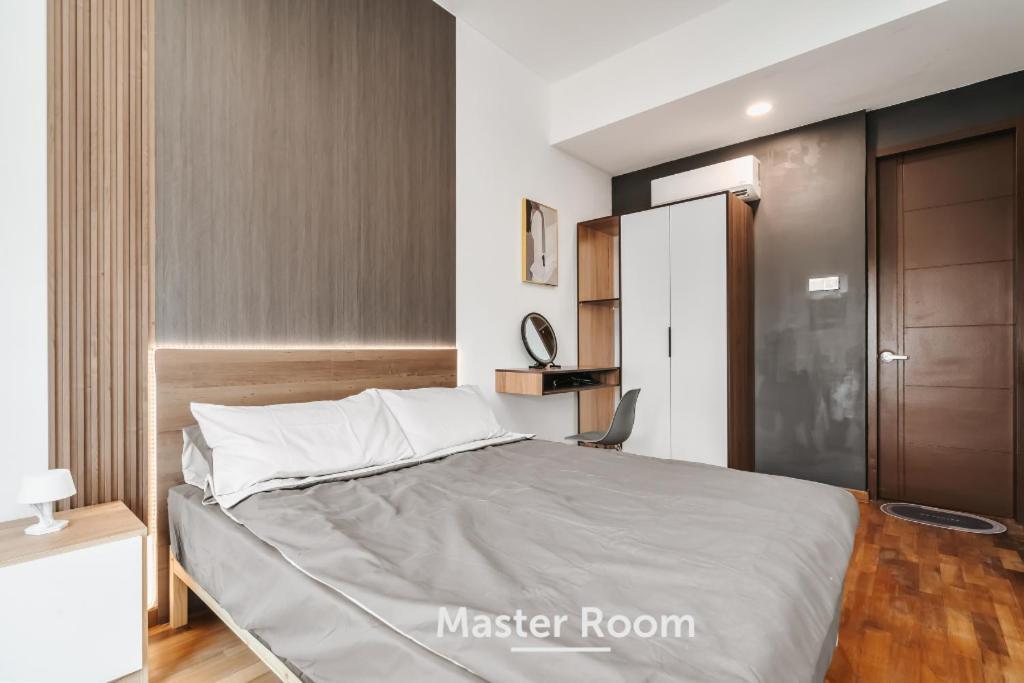 Nowhere 2Br & 2Bath Apartment With Balcony @ Reizz Residences Kuala Lumpur Esterno foto